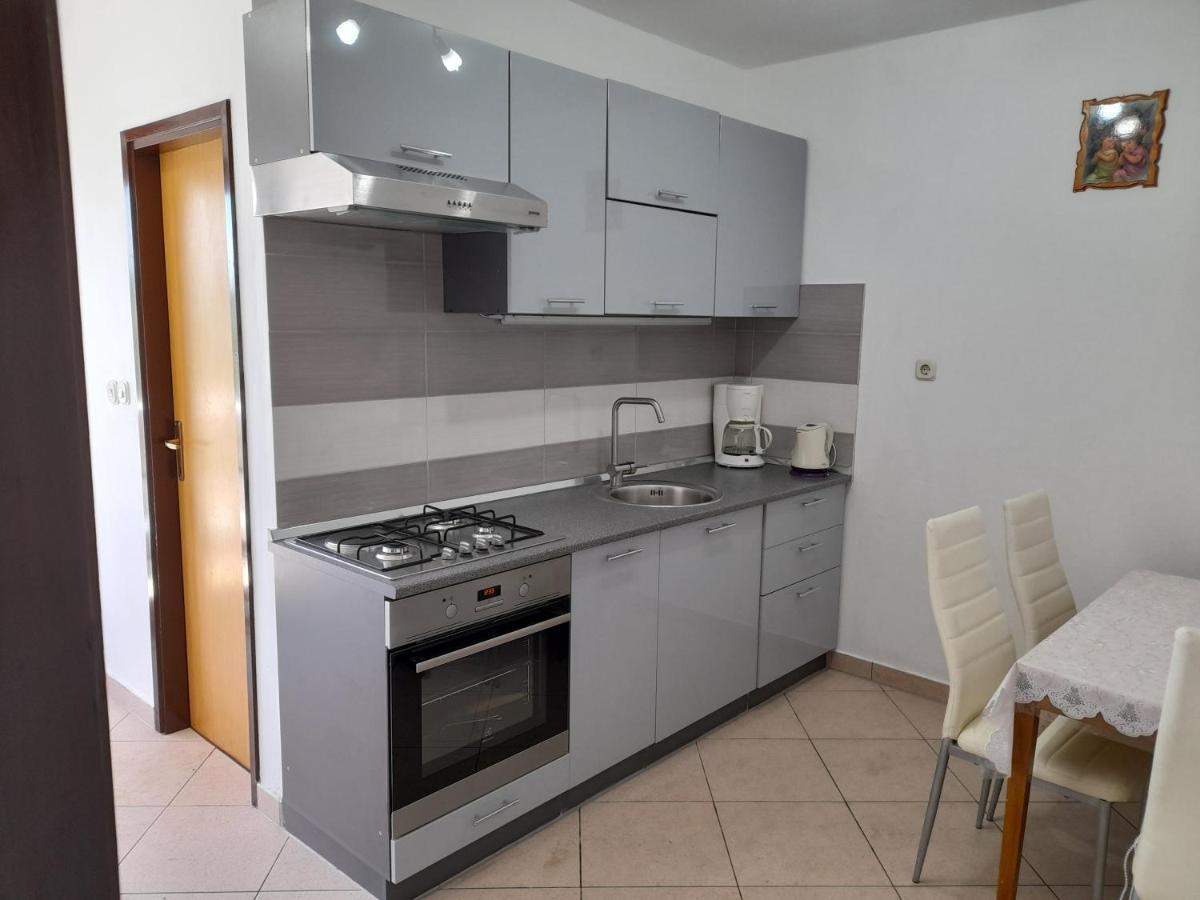 Apartment Plavia Biograd Biograd Na Moru Exterior photo