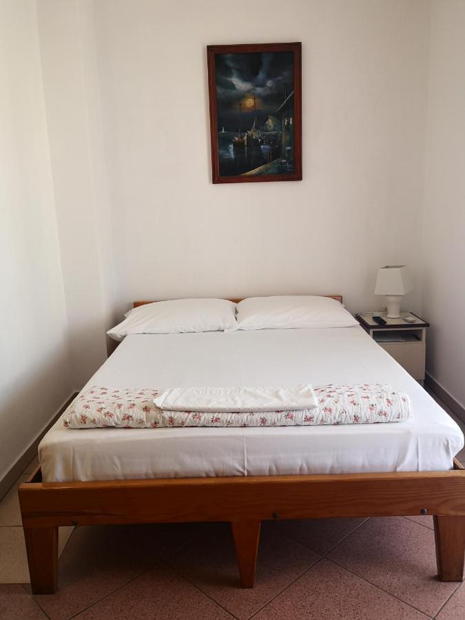 Apartment Plavia Biograd Biograd Na Moru Exterior photo