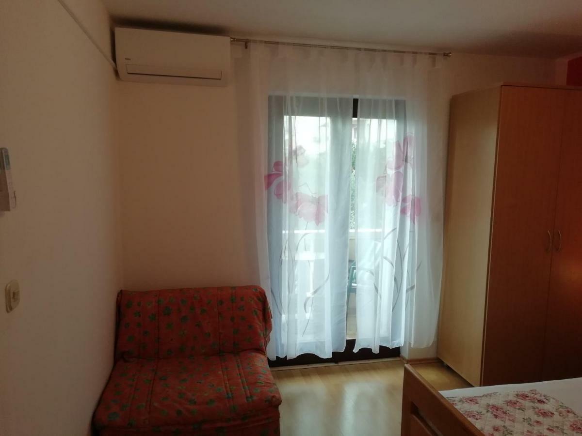 Apartment Plavia Biograd Biograd Na Moru Exterior photo
