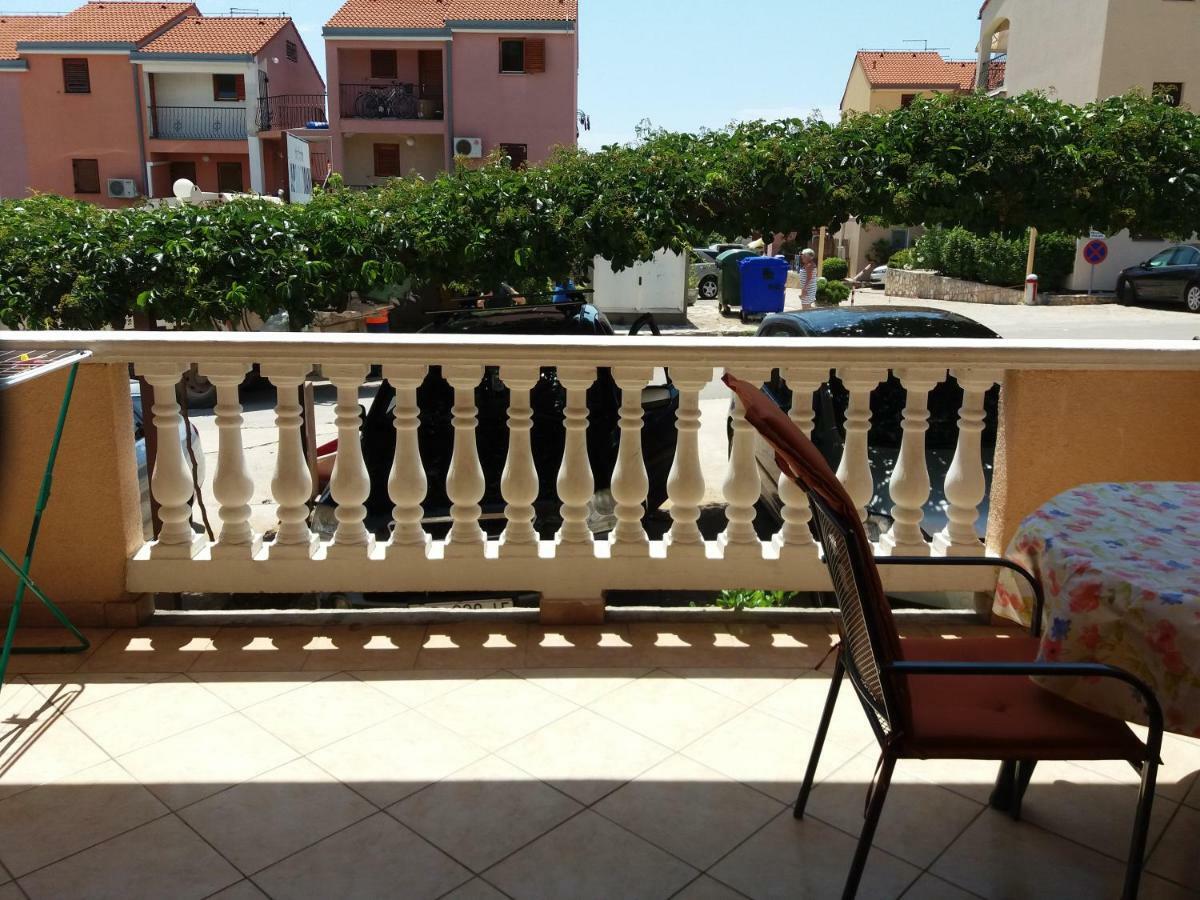 Apartment Plavia Biograd Biograd Na Moru Exterior photo