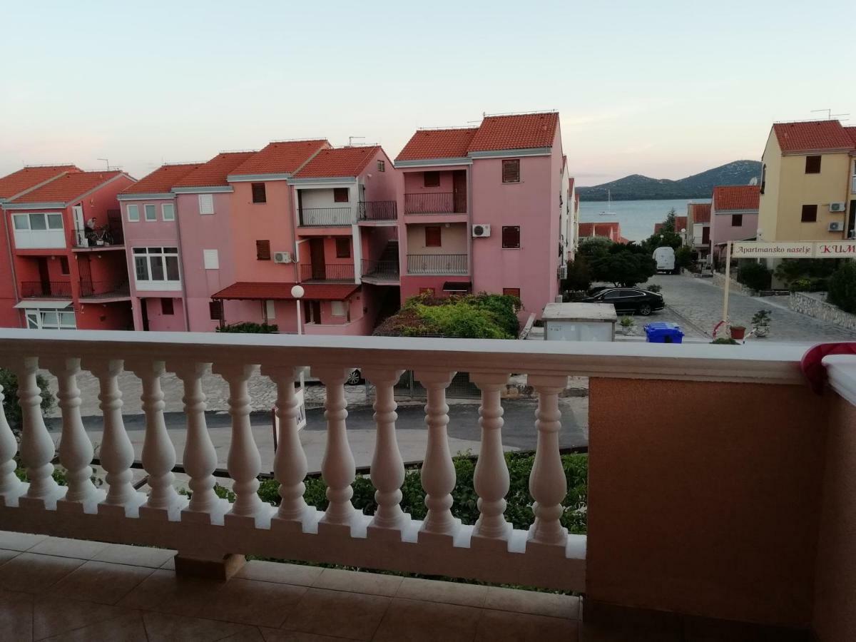 Apartment Plavia Biograd Biograd Na Moru Exterior photo