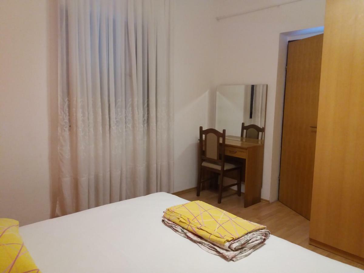 Apartment Plavia Biograd Biograd Na Moru Exterior photo