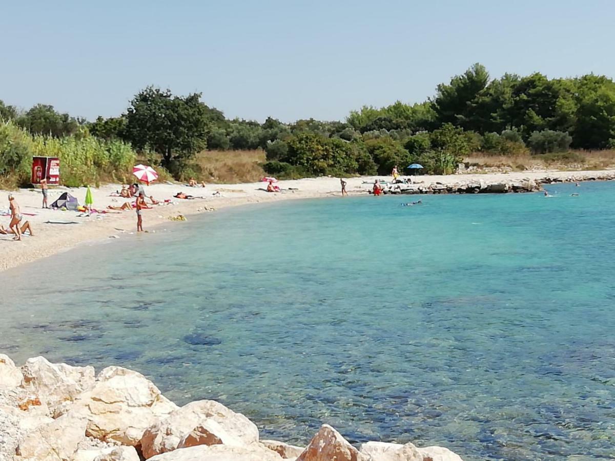 Apartment Plavia Biograd Biograd Na Moru Exterior photo