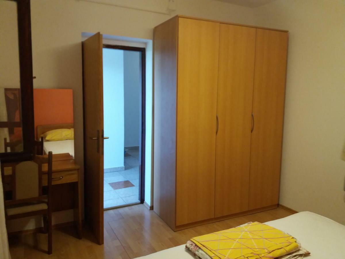 Apartment Plavia Biograd Biograd Na Moru Exterior photo